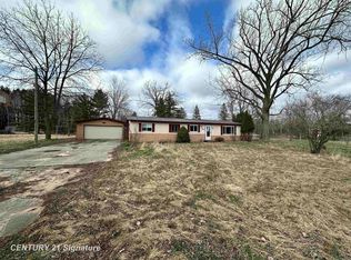 5212 Ellison Rd, Sterling, MI 48659