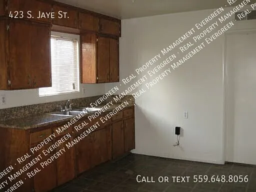 423 S Jaye St — Photo 3