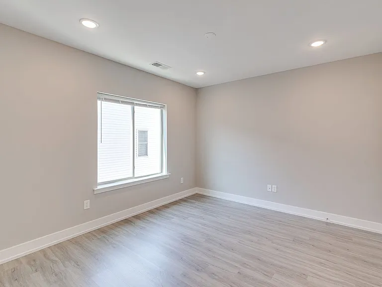 2636 Annin St #1 — Photo 12