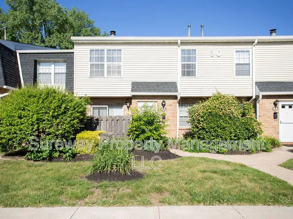 2147 Harbour Dr, Palmyra, NJ 08065