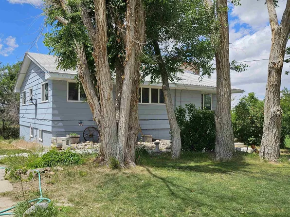 1620 Hilltop Dr, Worland, WY 82401