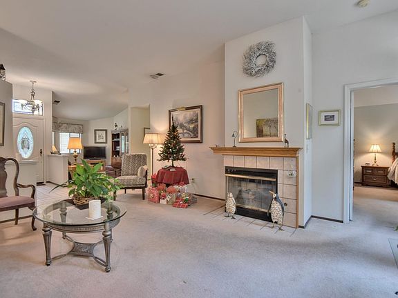 4th image of 7881 Moorfoot Ct