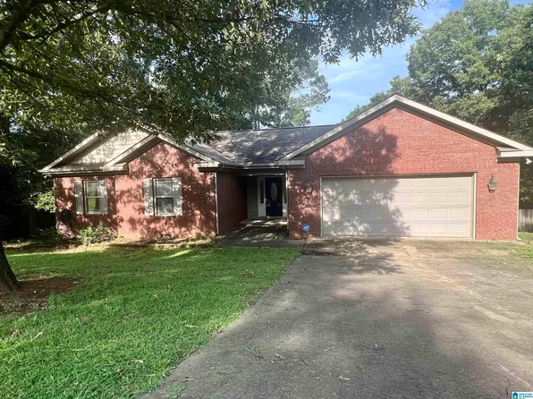 514 Shade Crest Dr, Eastaboga, AL 36260