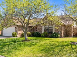 6670 Deer Meadows Dr, Dayton, OH 45424