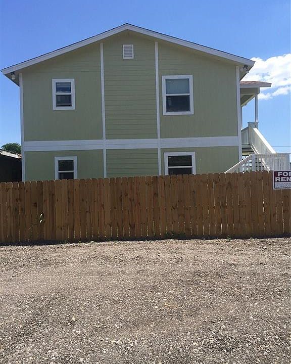 1st image of 868 Gonzales St