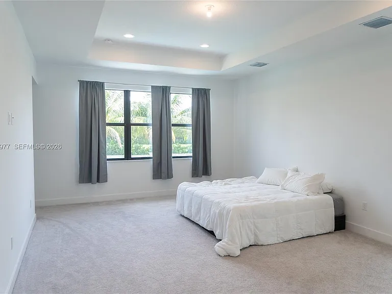8151 Laurel Falls Dr — Photo 15