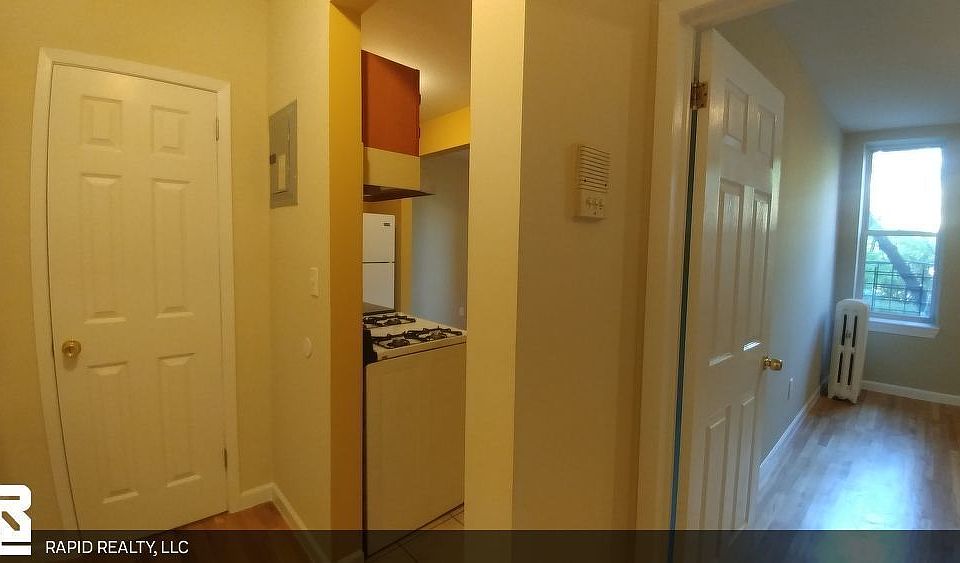 2nd image of 644 Ocean Pkwy APT C1