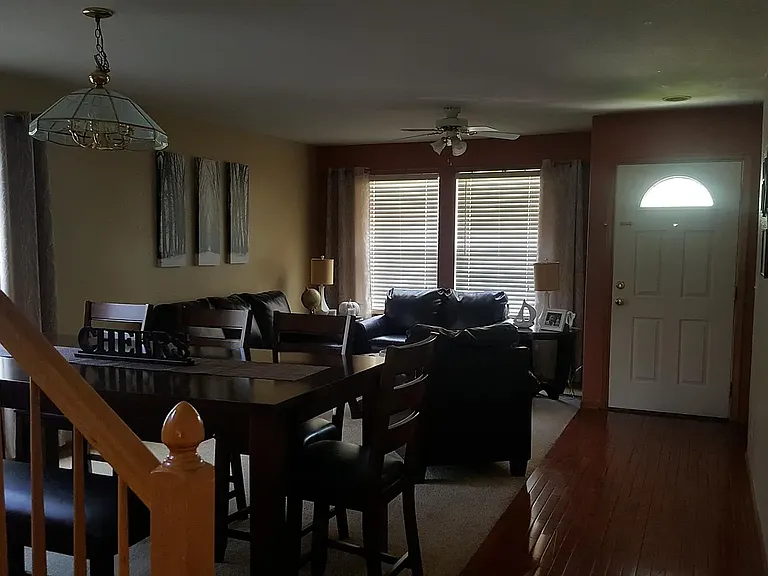 2551 E 110th Ave — Photo 9