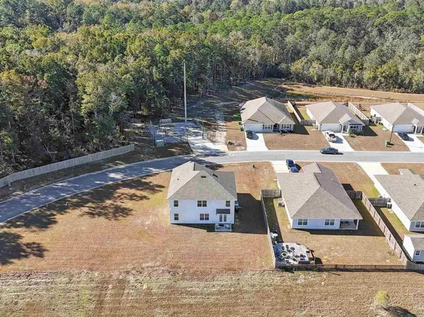 4047 Whitetail Ln, Pensacola, FL 32526