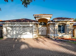 5501 SW 163rd Ct, Miami, FL 33185