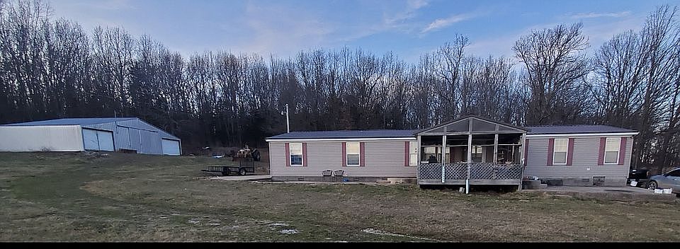 Garage and modular home 