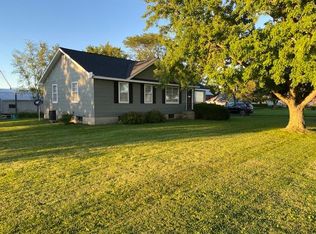 2481 Gillis Rd, Malta, IL 60150