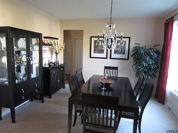 4th image of 16 Sterling Heights Dr
