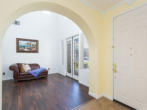 3rd image of 34651 Chinaberry Dr
