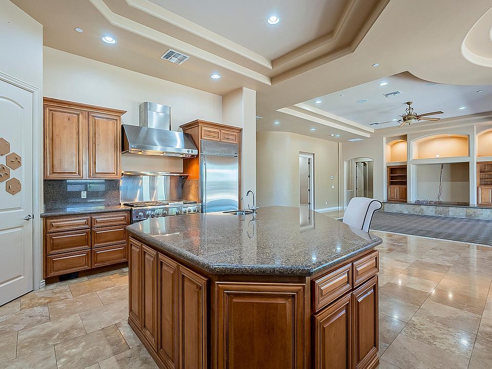 1st image of 18131 W Palo Verde Ct