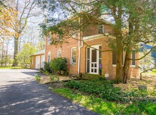 1681 Wood Rd, Cleveland Heights, OH 44121