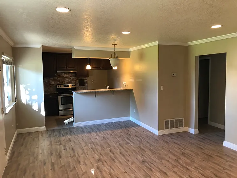 104 Sinclair Ave #1 — Photo 20