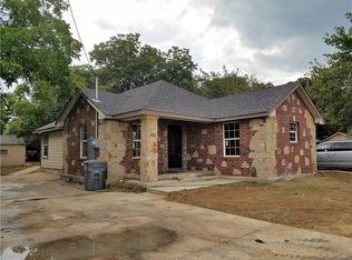 215 S Masters Dr, Dallas, TX 75217