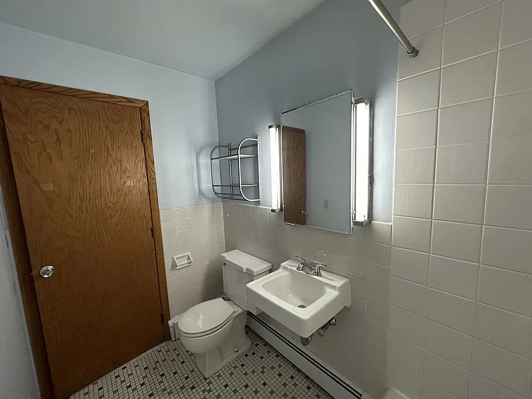 1101 N 7th Ave #9 — Photo 11