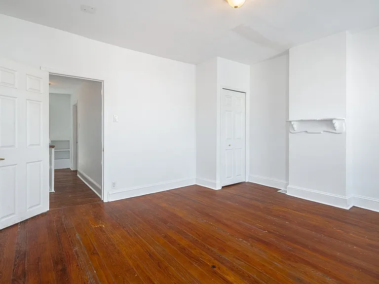 2214 Latona St — Photo 11