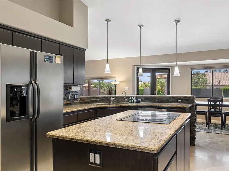9033 W Patrick Ln — Photo 9
