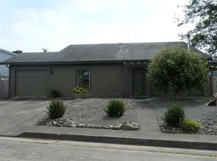 850 Stapp Rd, McKinleyville, CA 95519