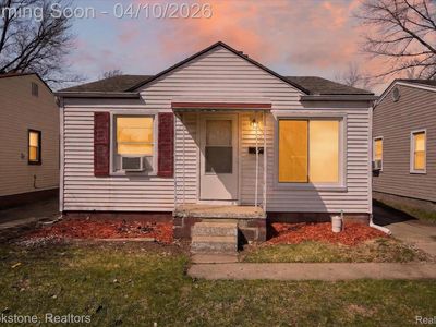 22447 Sharrow Ave, Warren, MI, 48089