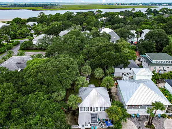 1711 Butler Ave, Tybee Island, GA 31328