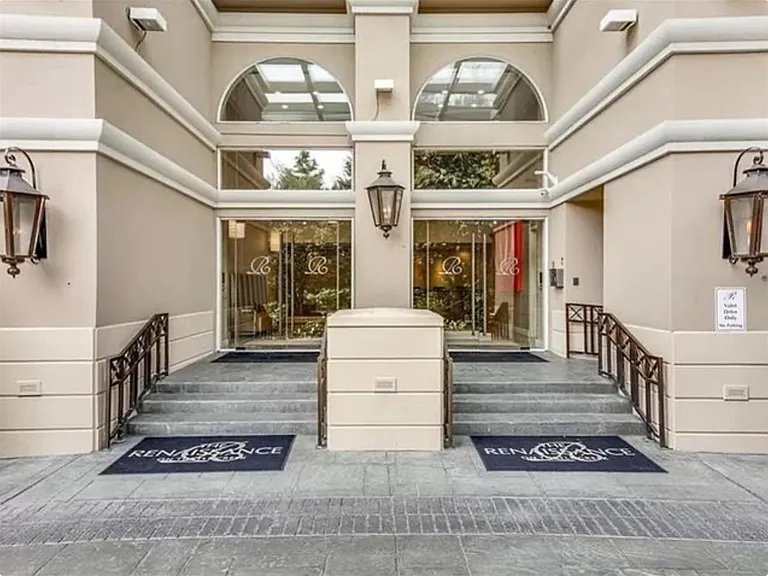 3225 Turtle Creek Blvd #310B — Photo 4