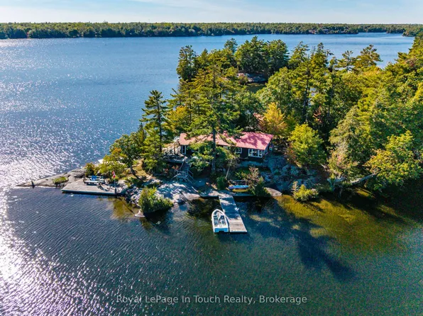 2 Island 3190 Georgian Bay, Georgian Bay, ON L0K 1S0