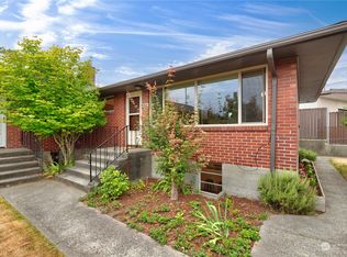 806 NW 54th St #A, Seattle, WA