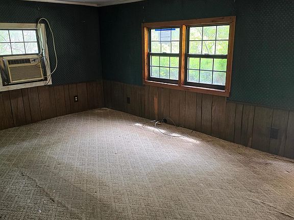 4th image of 3301 Dixon Rd