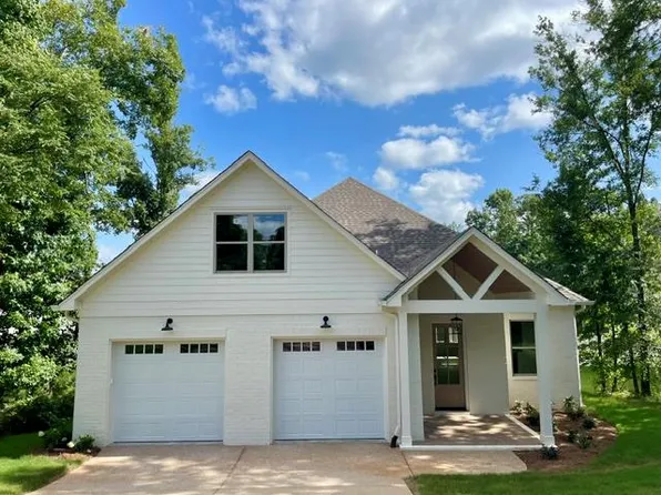 74 County Road 409, Oxford, MS 38655