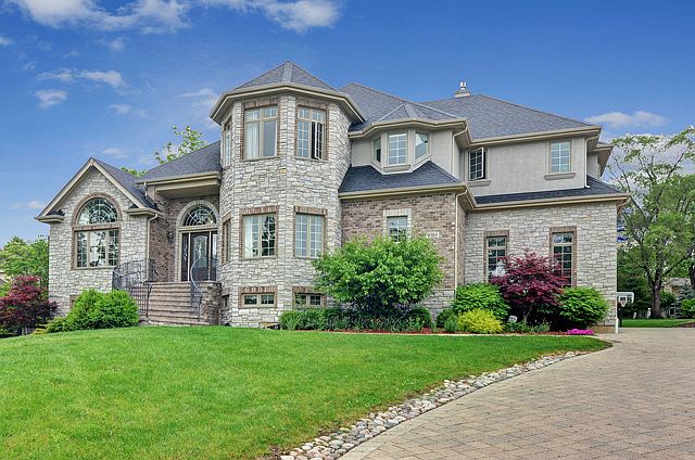 9305 S Madison St, Burr Ridge, IL 60527 | Zillow