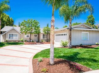 26955 Helmond Dr, Calabasas, CA 91301