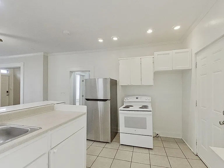 1695 E Weber Rd — Photo 16