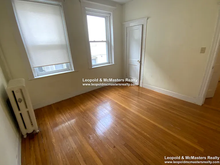 Kelton Street Apartments — Photo 62