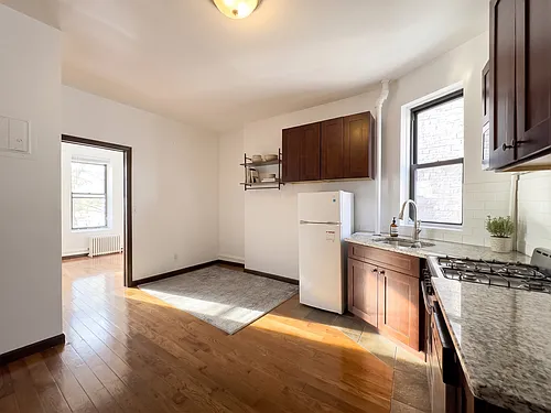 164 E 88th St #2FE Photo 1