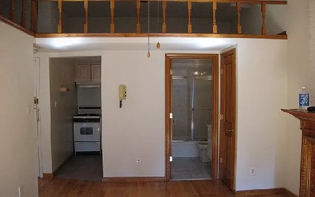 Rented by America Mecca Realty LLC | media 19