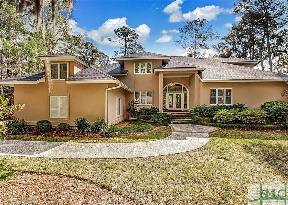 1st image of 3 Hardwicke Ln