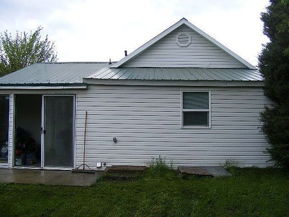 2nd image of 450 N 11th St