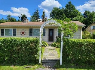 264 Lakeshore Dr E, Carmel, NY 10512