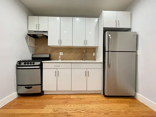 Rented by Yup Realty LLC | media 2