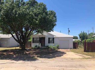 607 SW 26th St, Lawton, OK 73505