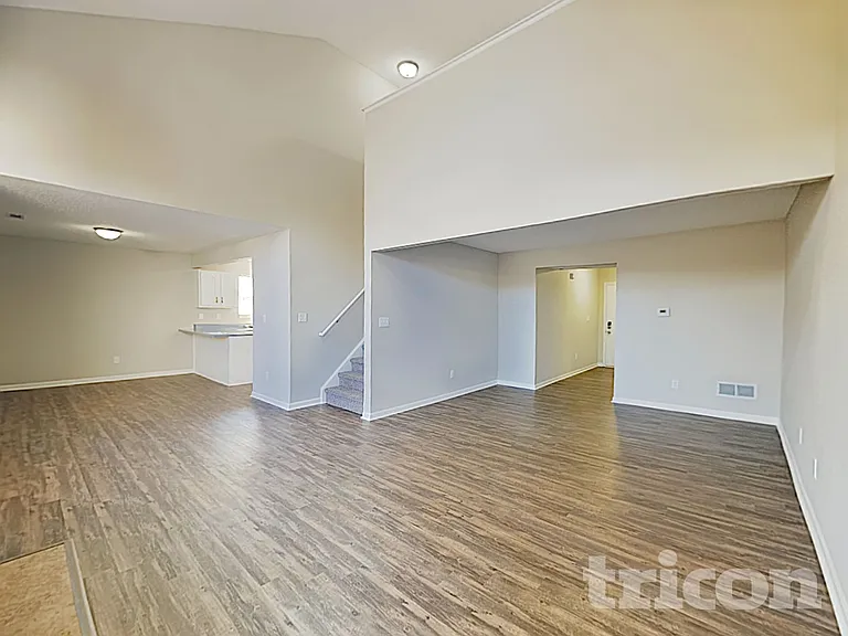 7321 Kimble Dr — Photo 12