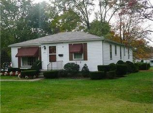 495 Lyle Dr, Hermitage, PA 16148