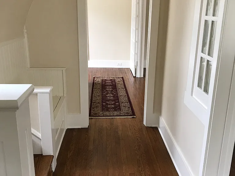 914 S Los Robles Ave — Photo 3