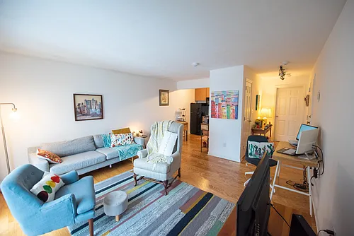 175 Pine St #2L Photo 1