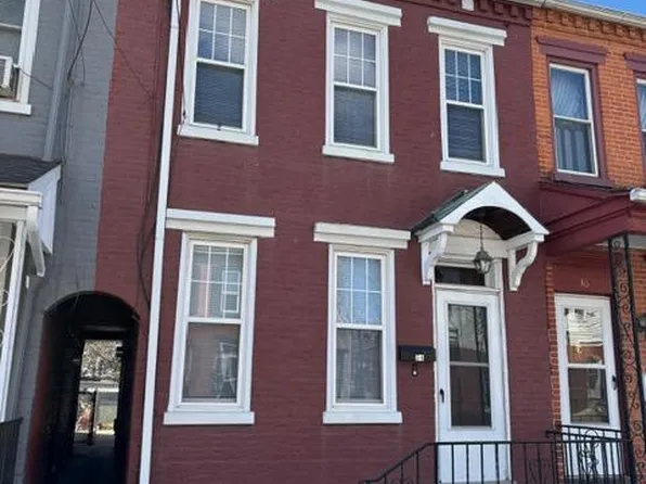 34 N 6th St, Columbia, PA 17512