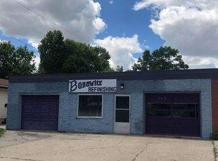 209 17th St S, Moorhead, MN 56560